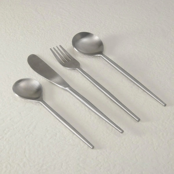 Fork & Spoons